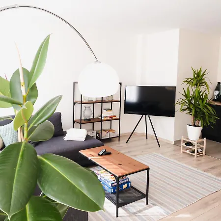 Exklusiv 72qm Im Herzen Detmolds, Terrasse Und Kostenloser Parkplatz Apartment *