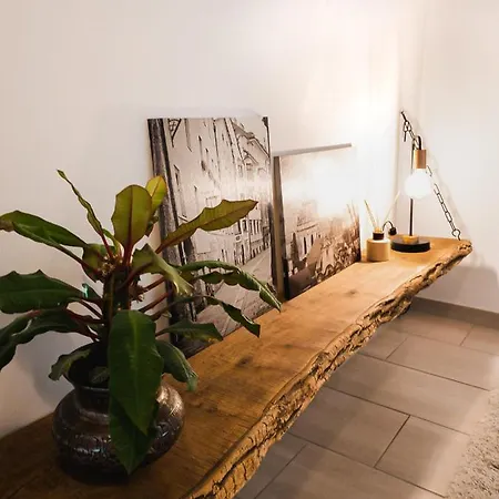 شقة Exklusiv 72qm Im Herzen Detmolds, Terrasse Und Kostenloser Parkplatz ديتمولد