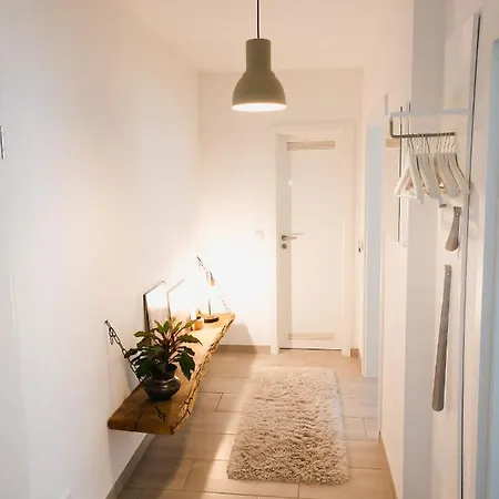 Exklusiv 72qm Im Herzen Detmolds, Terrasse Und Kostenloser Parkplatz