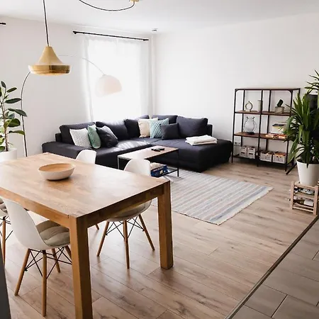 شقة Exklusiv 72qm Im Herzen Detmolds, Terrasse Und Kostenloser Parkplatz