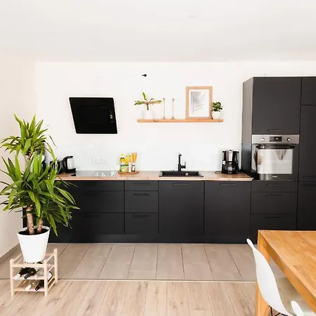 Exklusiv 72qm Im Herzen Detmolds, Terrasse Und Kostenloser Parkplatz Detmold