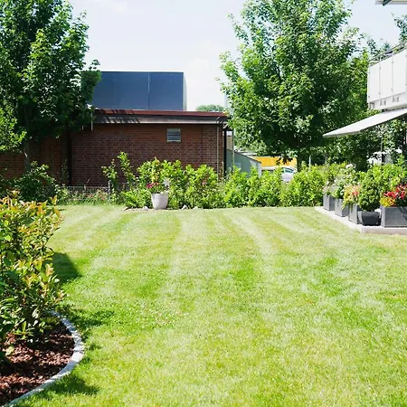 Exklusiv 72qm Im Herzen Detmolds, Terrasse Und Kostenloser Parkplatz