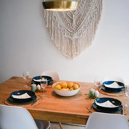 Exklusiv 72qm Im Herzen Detmolds, Terrasse Und Kostenloser Parkplatz شقة