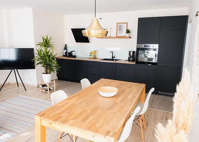 Exklusiv 72qm Im Herzen Detmolds, Terrasse Und Kostenloser Parkplatz Detmold