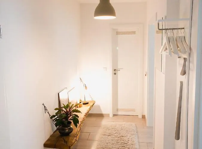 Exklusiv 72qm Im Herzen Detmolds, Terrasse Und Kostenloser Parkplatz