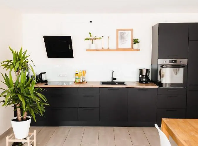 Exklusiv 72qm Im Herzen Detmolds, Terrasse Und Kostenloser Parkplatz Detmold