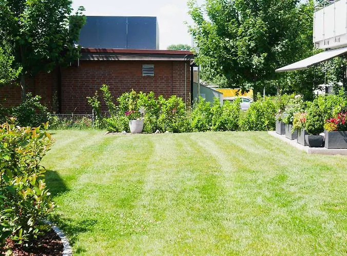 Exklusiv 72qm Im Herzen Detmolds, Terrasse Und Kostenloser Parkplatz